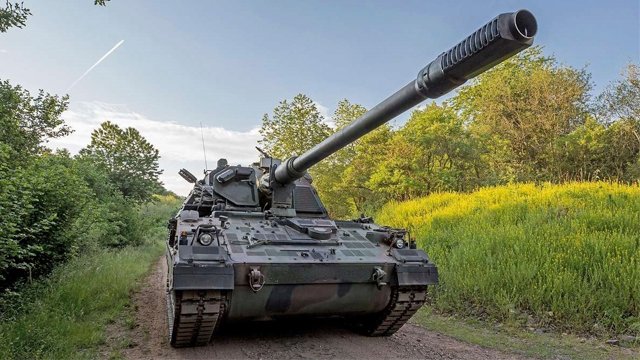 ukrayinskyj tank