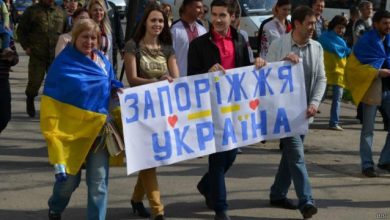 150701092408 zaporizhzhya ukrainnian flag 624x351 bbc