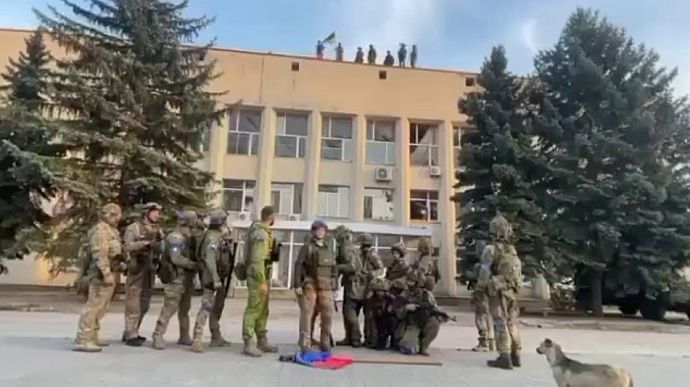 Генштаб офіційно підтвердив звільнення Лиману 1 2808fa5 lyman prapor