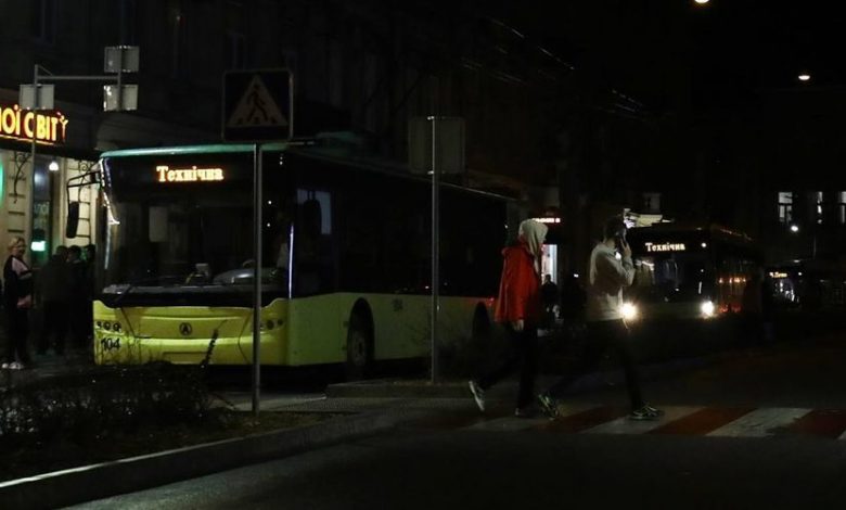У Львові зупинили рух трамваїв та тролейбусів 1 photo20221011223156 b9369498