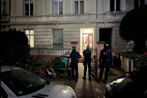 У Німеччині затримали екстремістів, які готували держпереворот 1 35FE75C1 B772 464D 9F79 3220AA0B0D2E