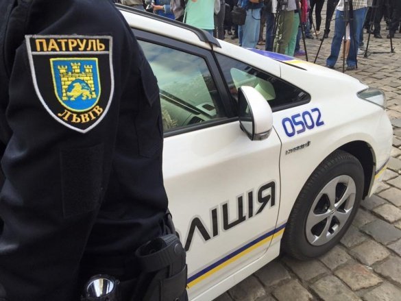 У Львові шукали 8-річну дівчинку, яка загубилася під час знеструмлення торгового центру 1 111