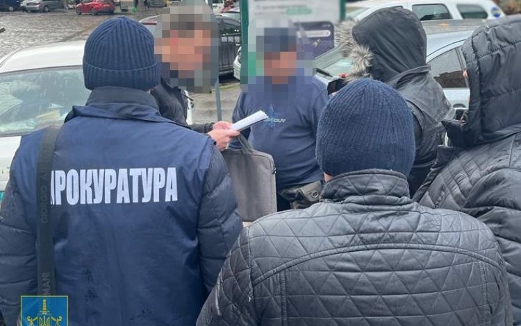 Львівського патрульного затримали на хабарі за ухилення від мобілізації 1 D724972E BB00 4B54 BB7E 2FF9F3CED04C
