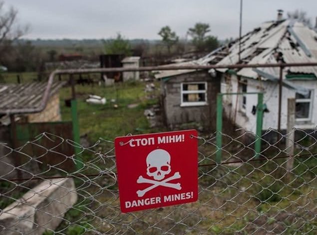 ost ukraine minen warnschild