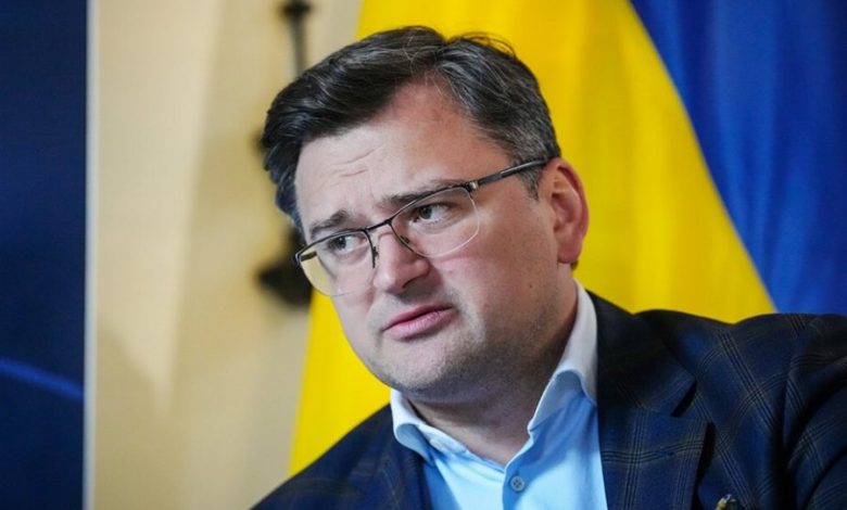 Кулеба закликав МОК припинити прикривати злочини рашистів білими прапорами 1 397 900x628