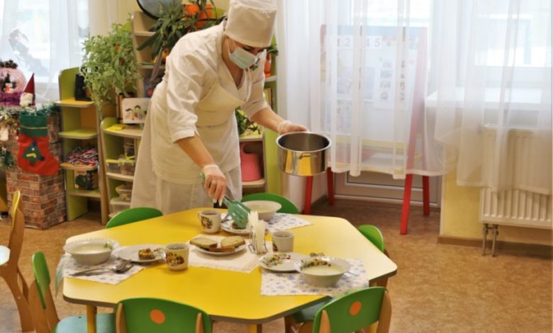 Львівські освітяни хочуть переплатити понад півмільйона за рибу для дитсадків 1 822 900x600