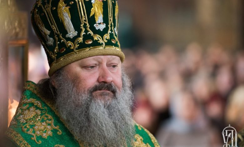 Попи УПЦ МП вже «потроху виїжджають» із Лаври, – Ткаченко 1 833 900x601