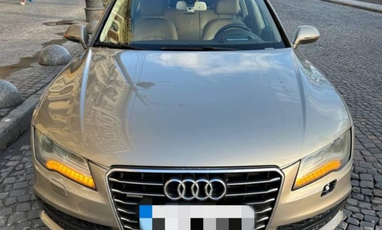 У центрі Львова напали на патрульного, який зупинив п’яного водія Audi A7 1 893 900x880