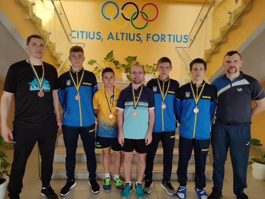 Тенісисти з Львівщини вибороли бронзу на чемпіонаті України 1 chempionat Ukrainy z nastilnoho tenisu
