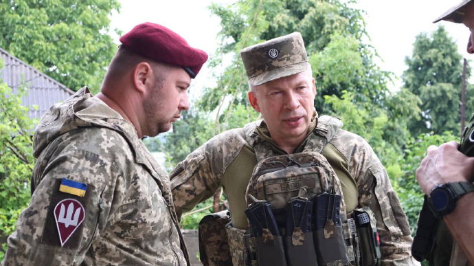 Росіяни втрачають позиції під Бахмутом, – Сирський 1 Syrskyj