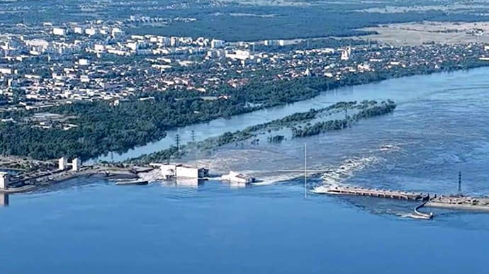 В ЄС розповіли, як допоможуть Україні після підриву Каховської ГЕС 1 afc3449 nova kahovka690