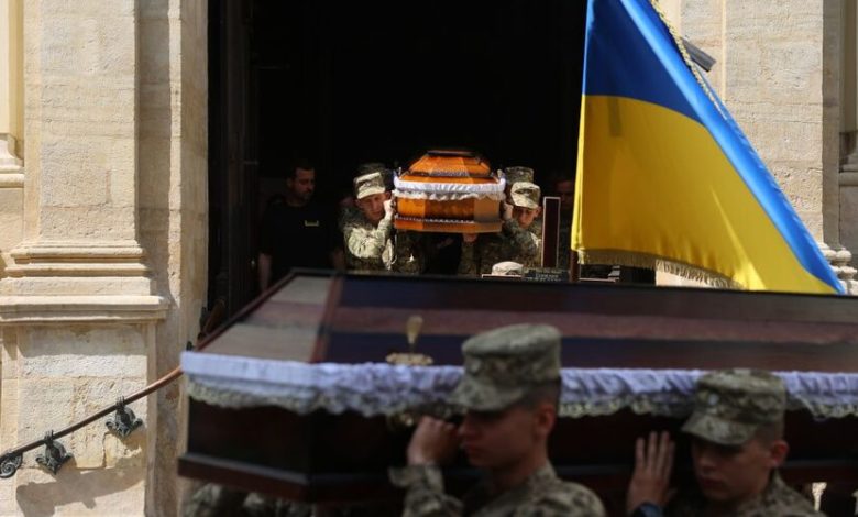 Львів попрощається із захисником Артуром Головіним 1 00