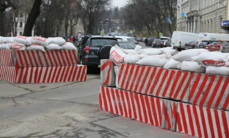 На Львівщині відновлять блокпости і хочуть збільшити час комендантської години 1 640 900x600