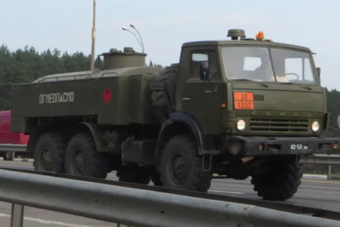 П’яний окупант на бензовозі збив на смерть колаборантку у Волновасі 1 89 main v1699698120